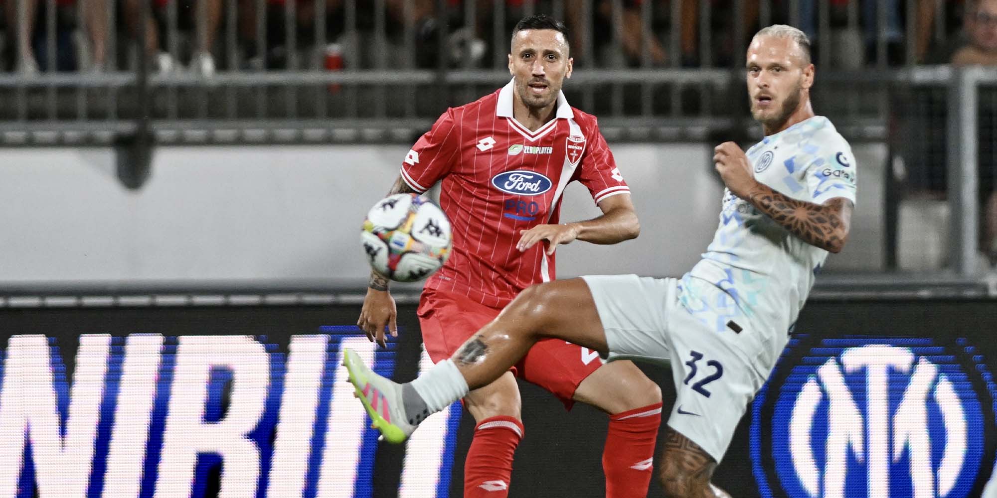 Monza stops Inter at 2-2, then the nerazzurri win on penalties